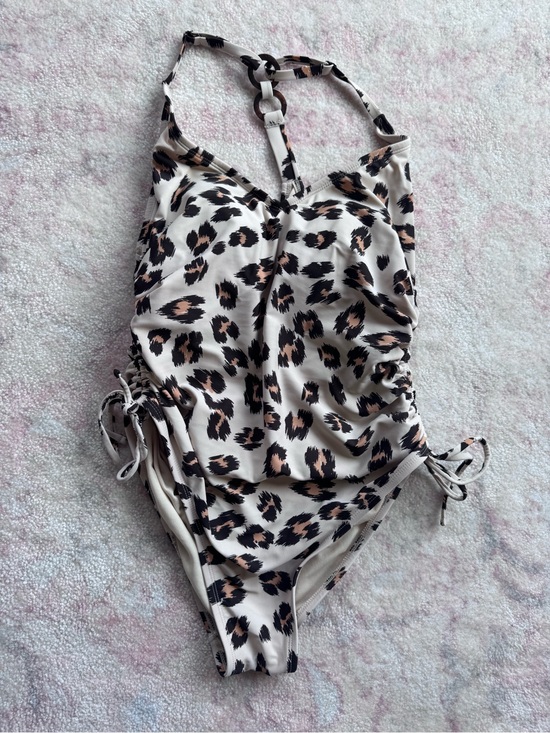 Kona Sol Other - Leopard Print One-Piece Swimsuit in Cream and Black (L)
